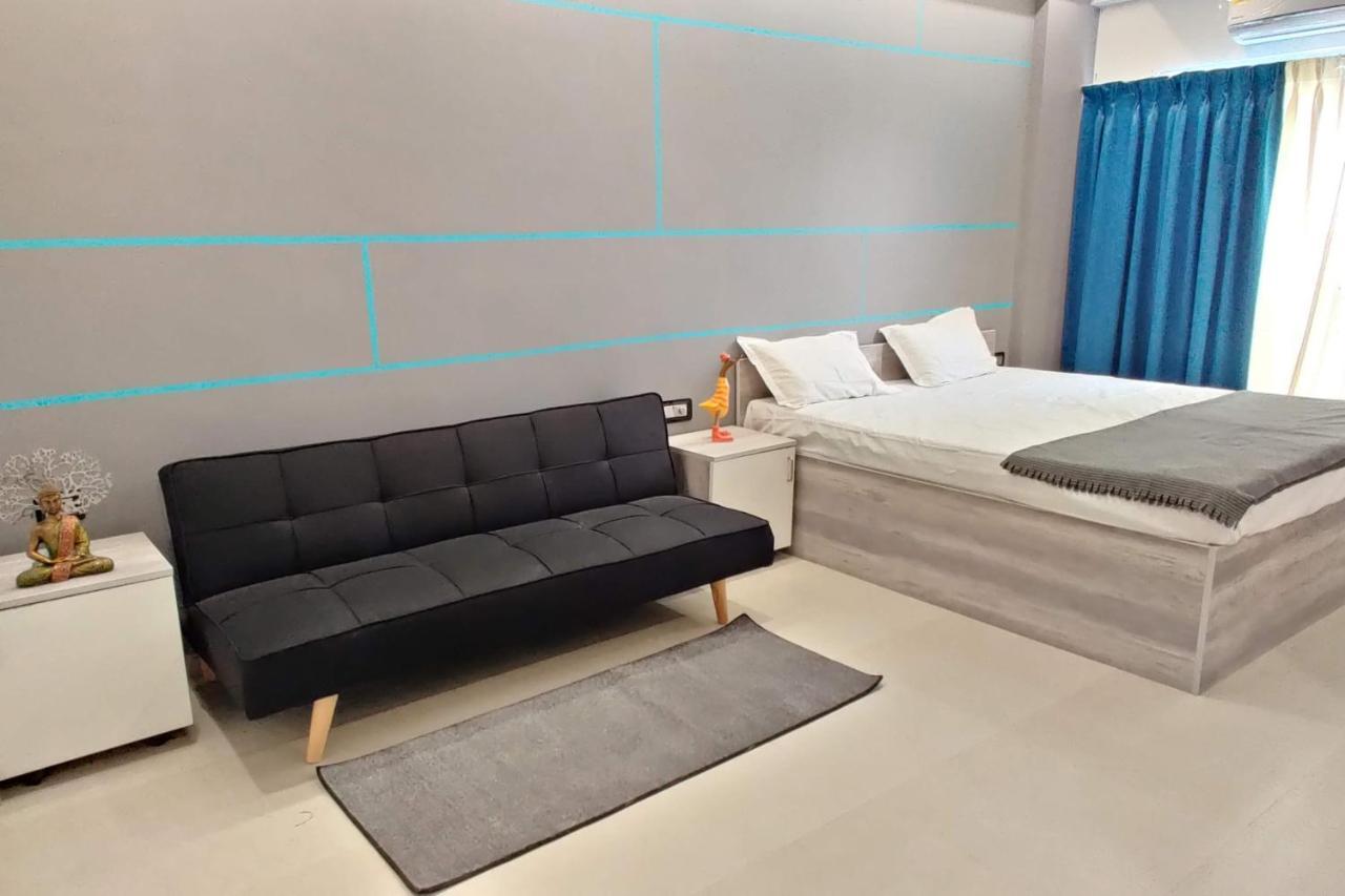 Restel Studio Flats Hyderabad Ngoại thất bức ảnh