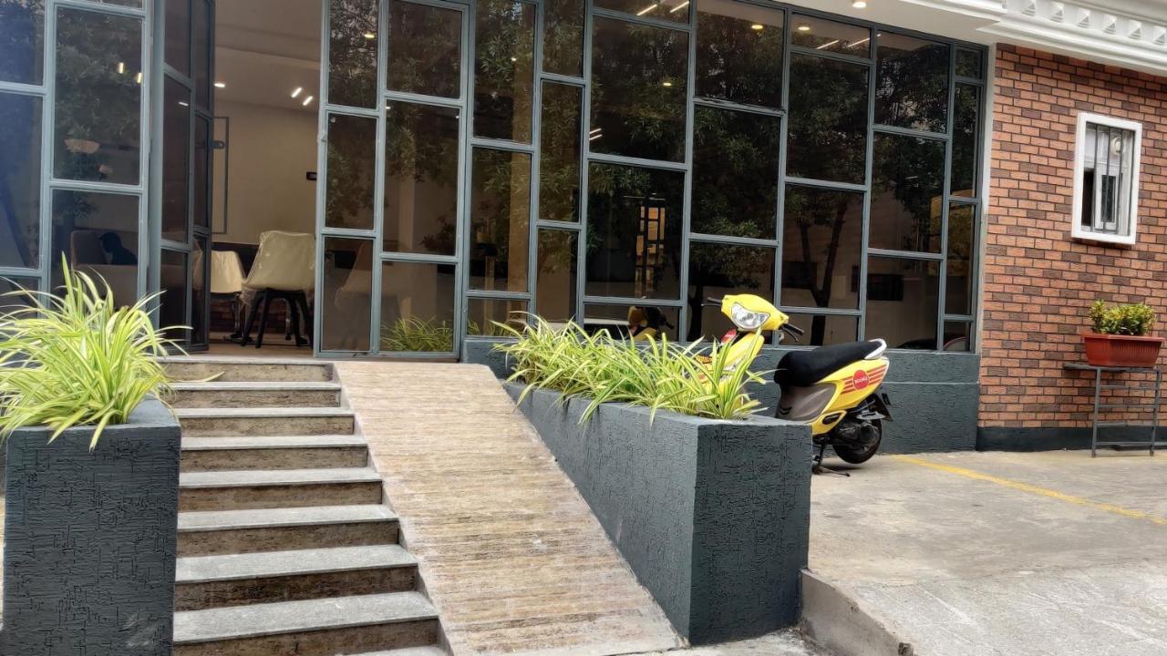 Restel Studio Flats Hyderabad Ngoại thất bức ảnh