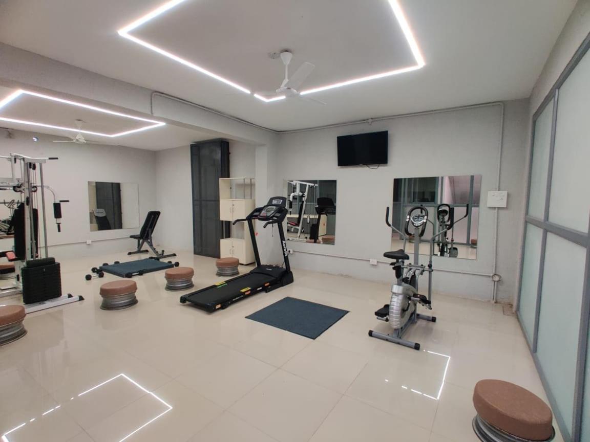 Restel Studio Flats Hyderabad Ngoại thất bức ảnh