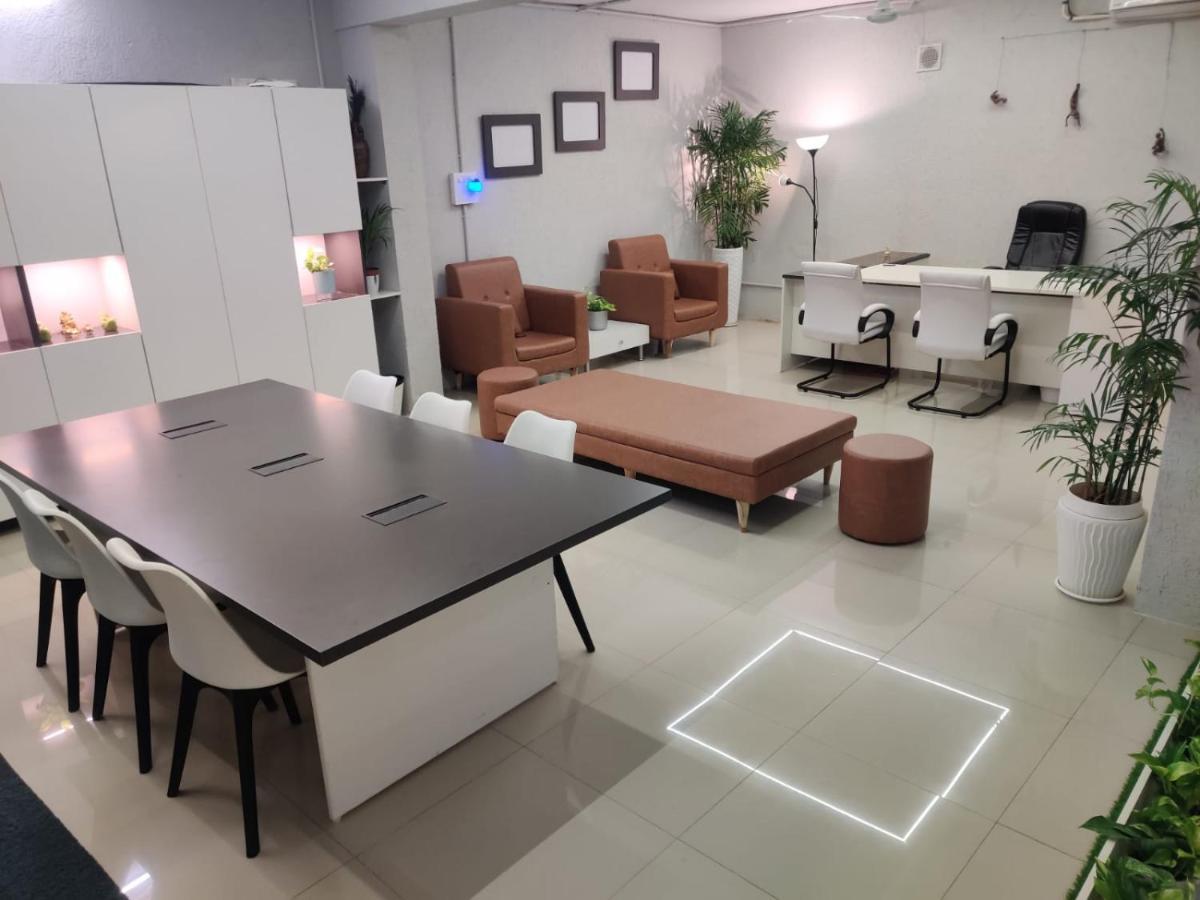 Restel Studio Flats Hyderabad Ngoại thất bức ảnh